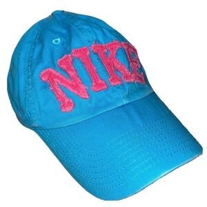Vintage Teal and Pink Women’s Nike athdpt Adjustable Hat OS